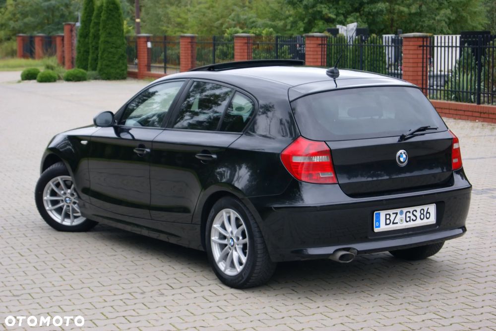BMW Seria 1 120d - 16