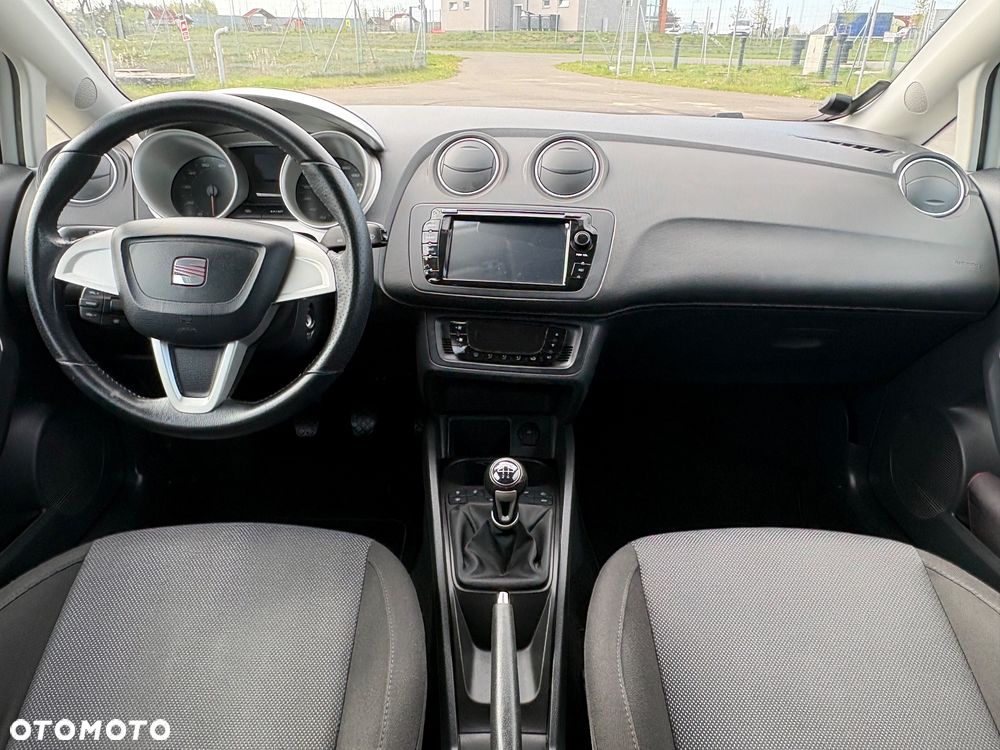 Seat Ibiza SC 1.6 16V Sport - 11