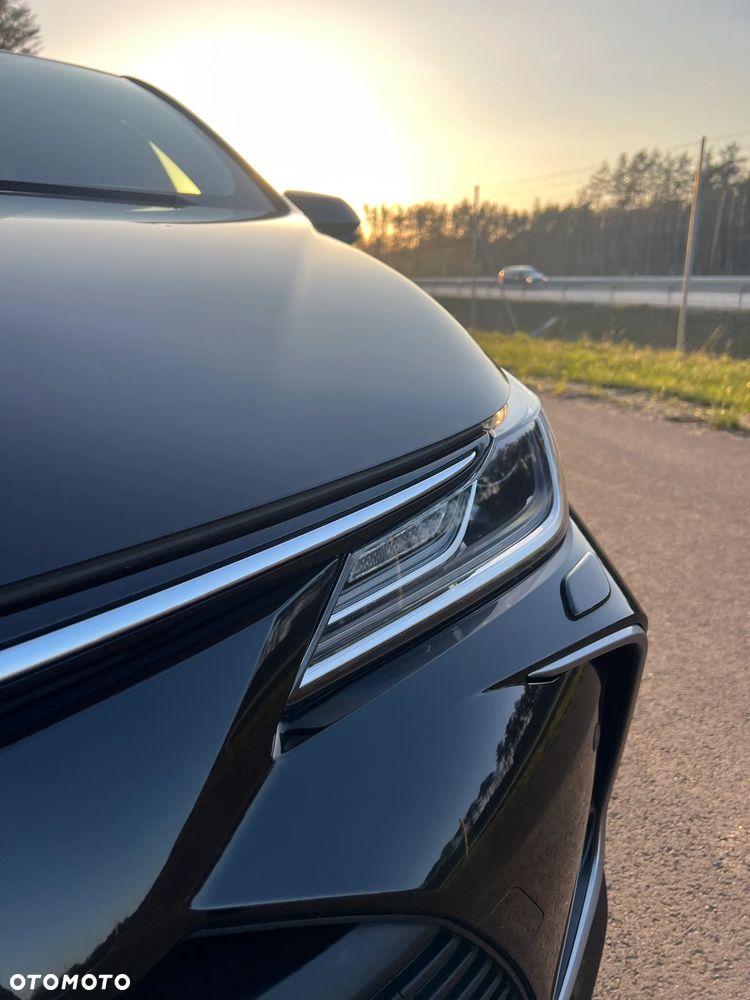 Toyota Corolla 1.8 Hybrid Comfort - 29