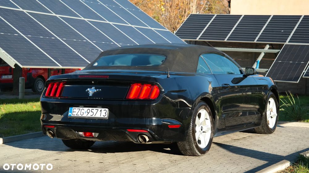 Ford Mustang 3.7 V6 - 8