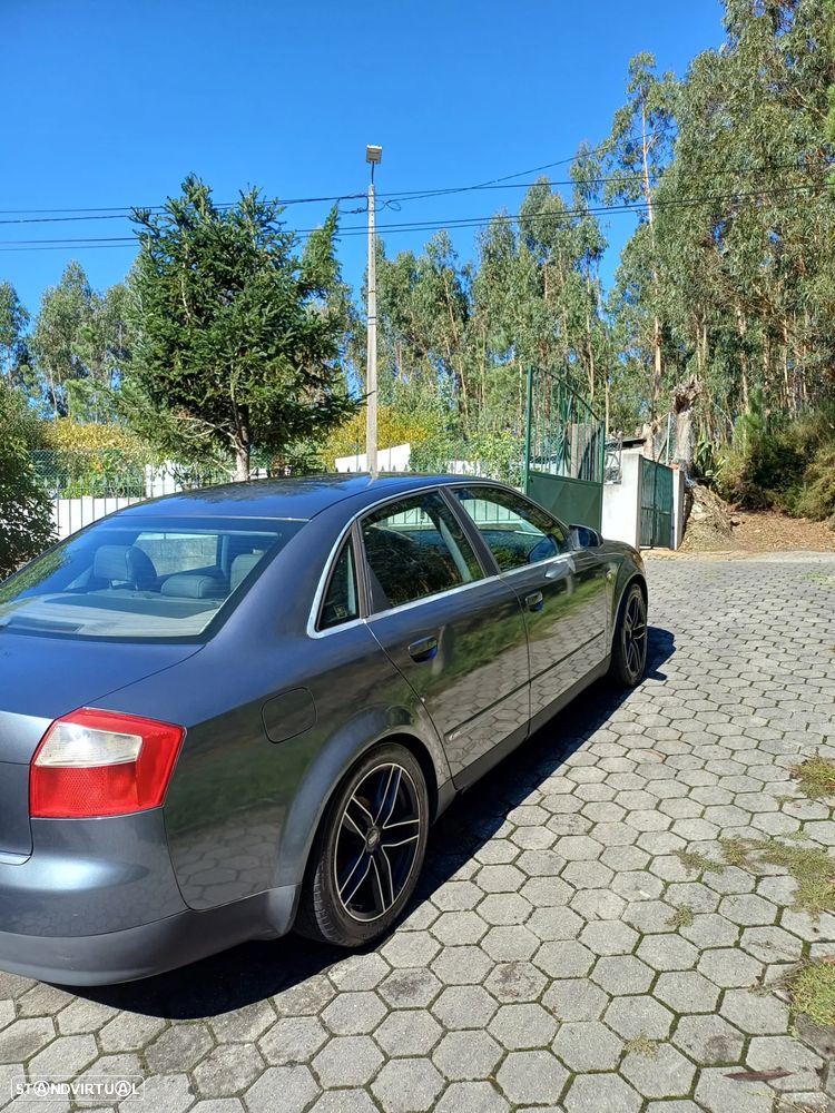 Audi A4 1.9 TDI m6 Sport - 4