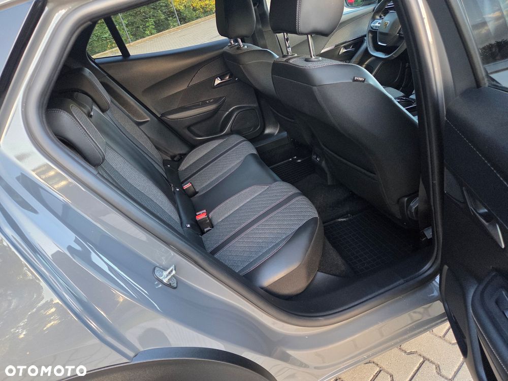 Peugeot 2008 1.2 PureTech Allure Pack S&S EAT8 - 25