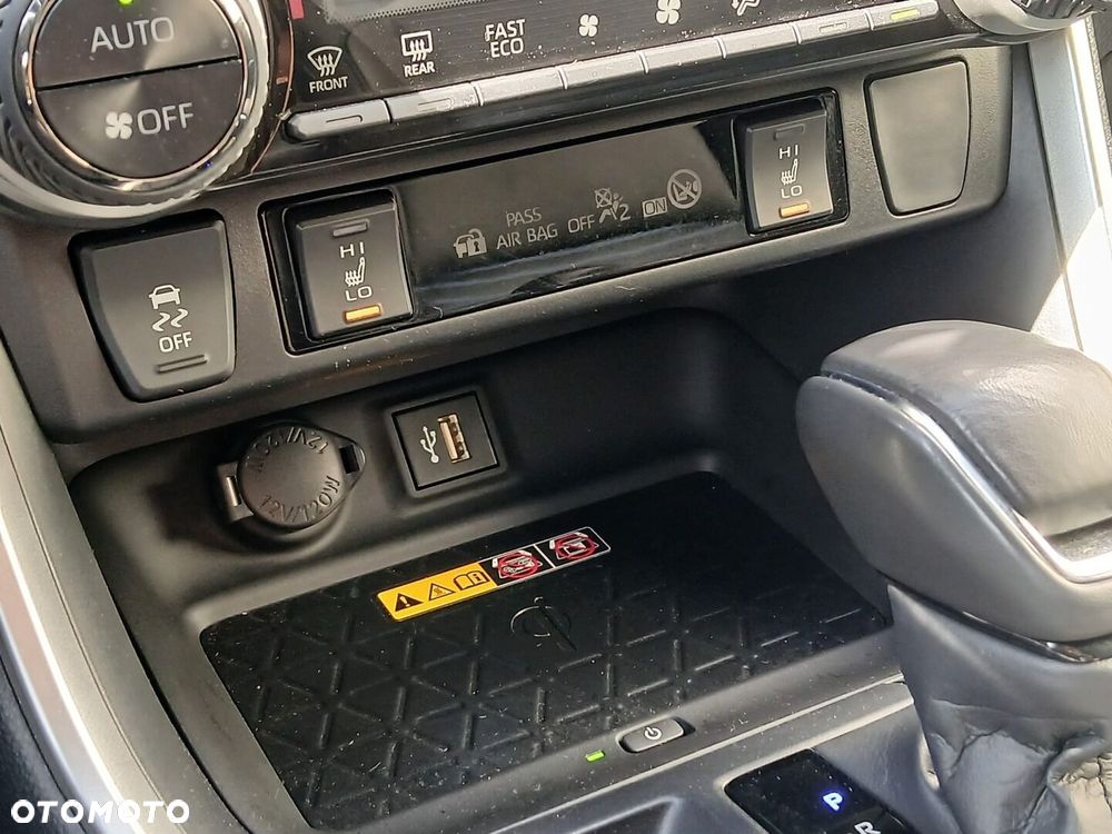 Toyota RAV4 2.5 Hybrid Selection 4x2 - 25