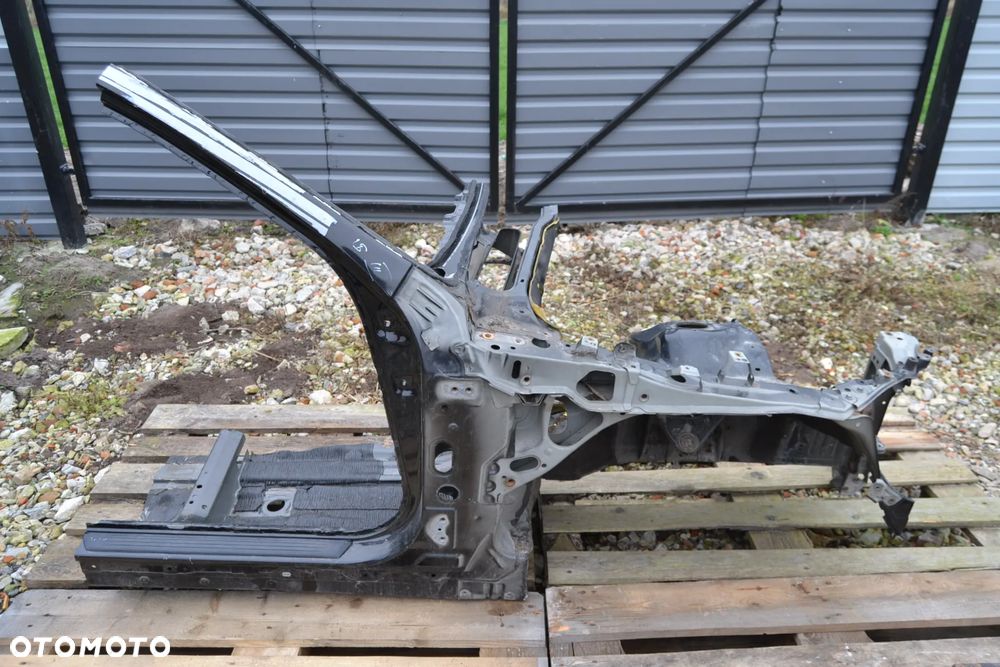 Ćwiartka prawy przód lexus is mk3 is300h is 200t - 1