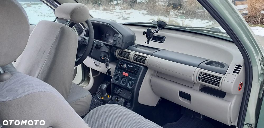 Land Rover Freelander 2.0 D - 11