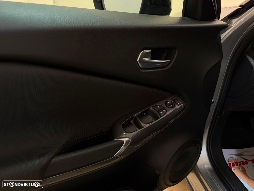 Nissan Juke 1.0 DIG-T Acenta DCT - 12
