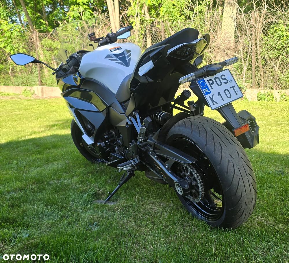 Kawasaki Ninja 1000 SX - 7
