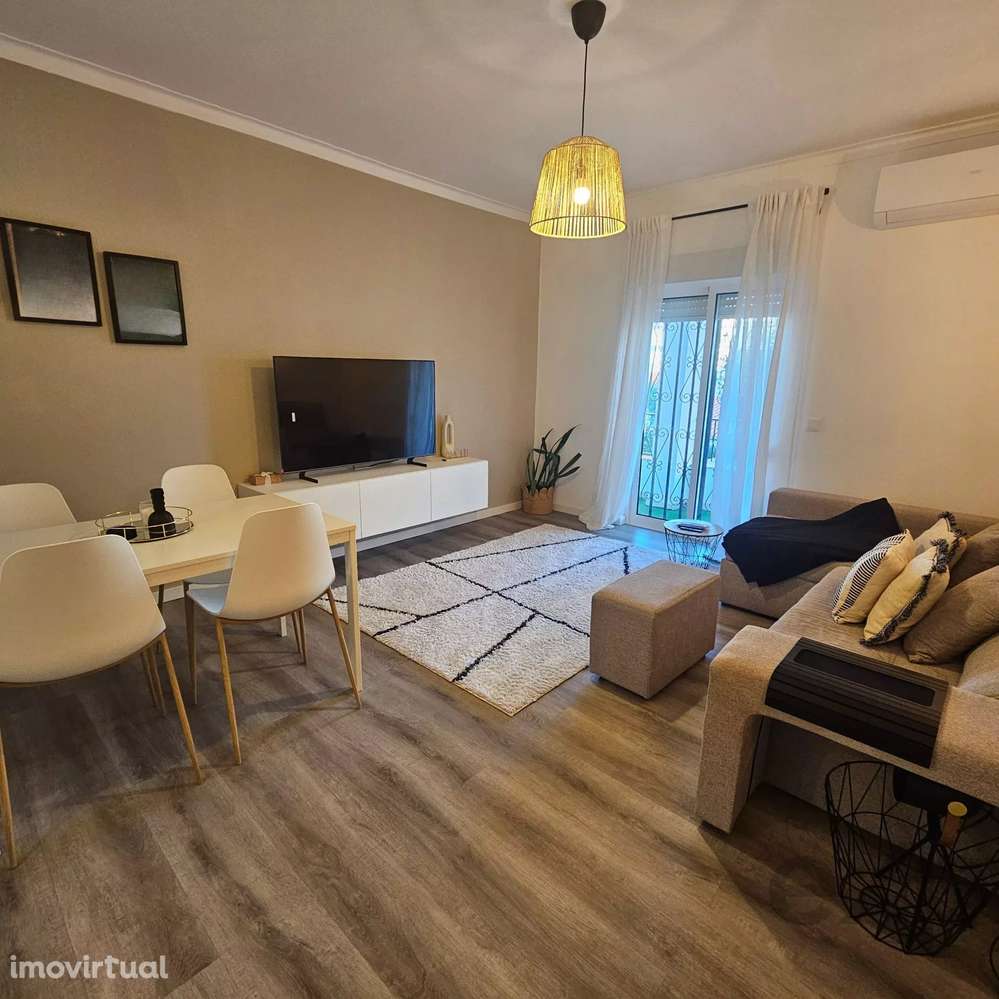 Apartamento T3 Remodelado em Ferragudo - Grande imagem: 2/27