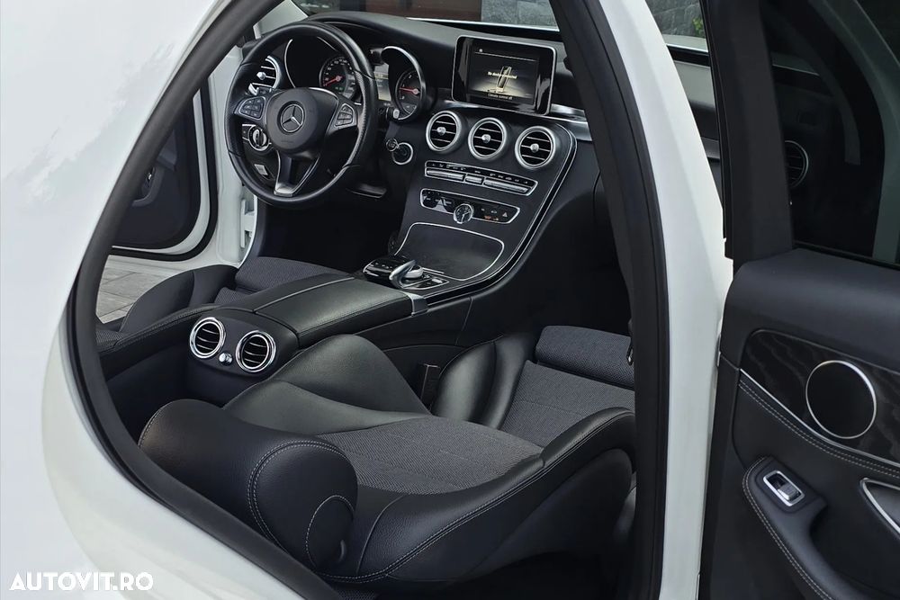 Mercedes-Benz C - 8
