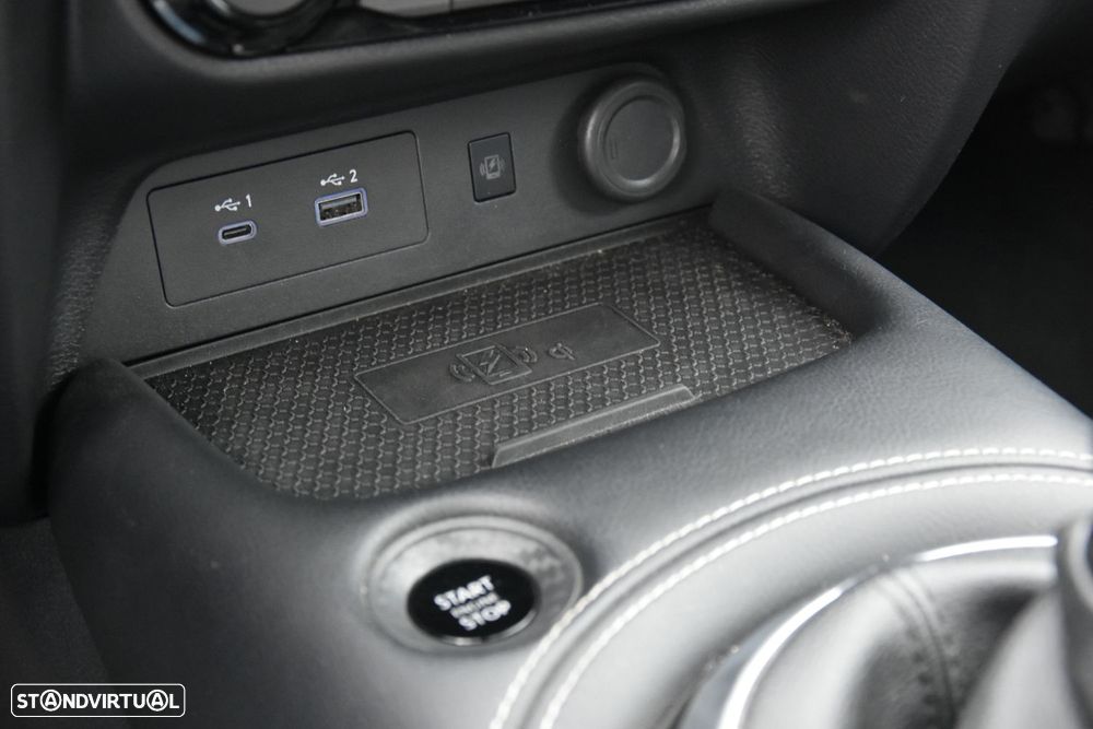 Nissan Juke 1.0 DIG-T Tekna - 25