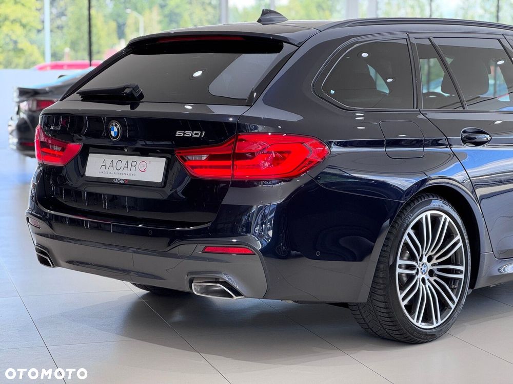 BMW Seria 5 530i xDrive M Sport sport - 38