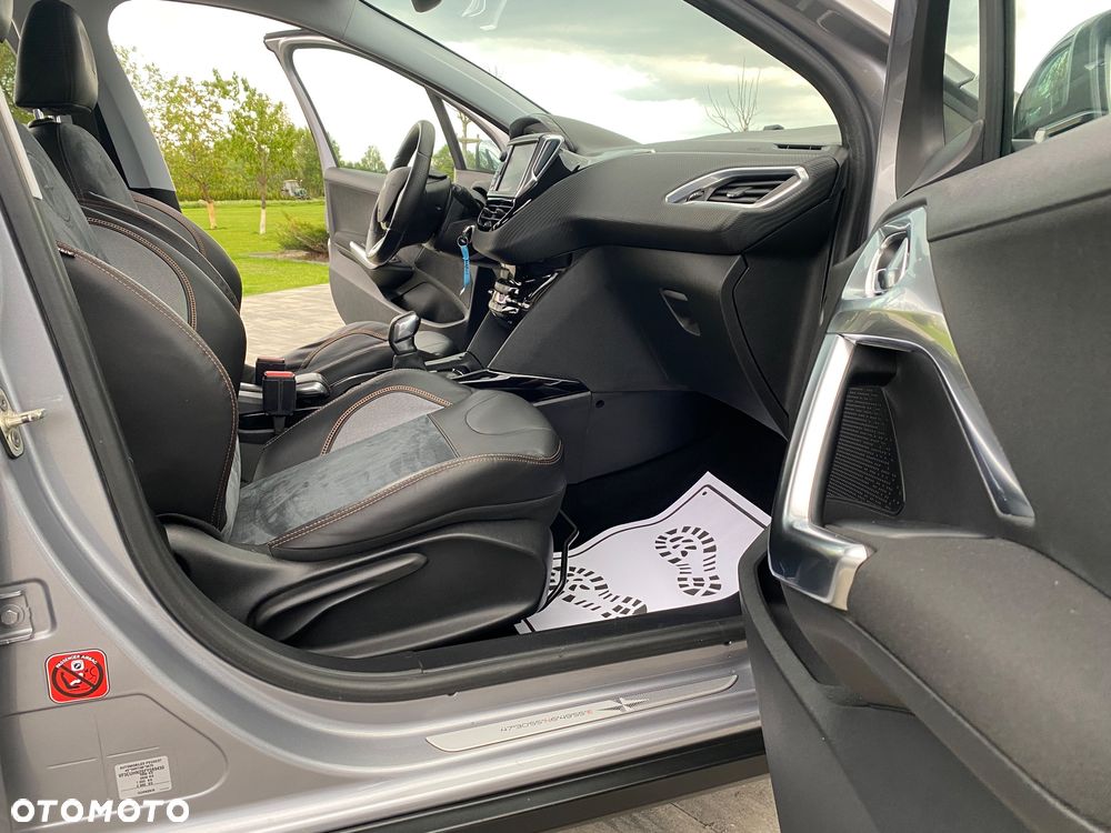 Peugeot 2008 1.2 Pure Tech GPF Crossway S&S - 7