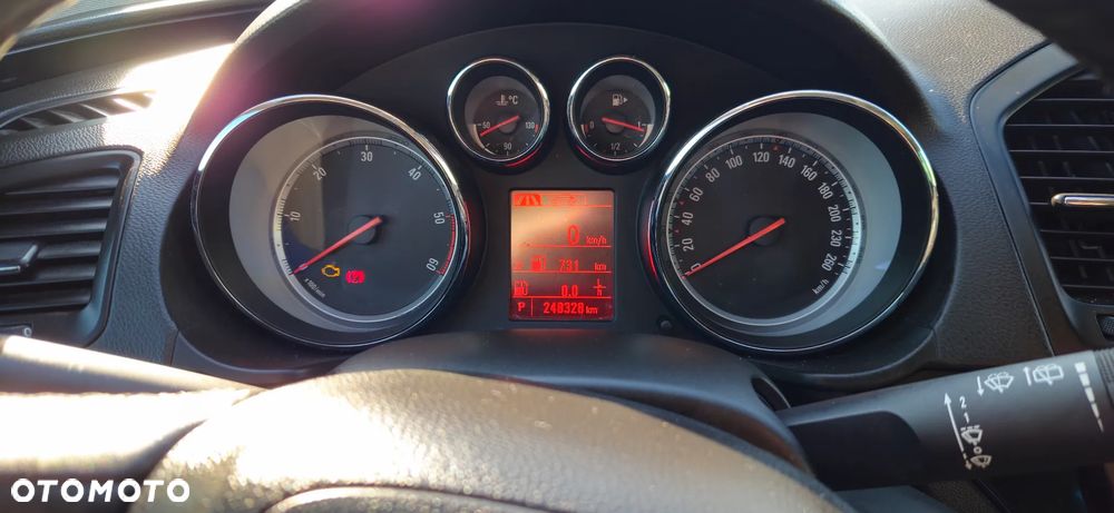 Opel Insignia 2.0 CDTI Cosmo - 13