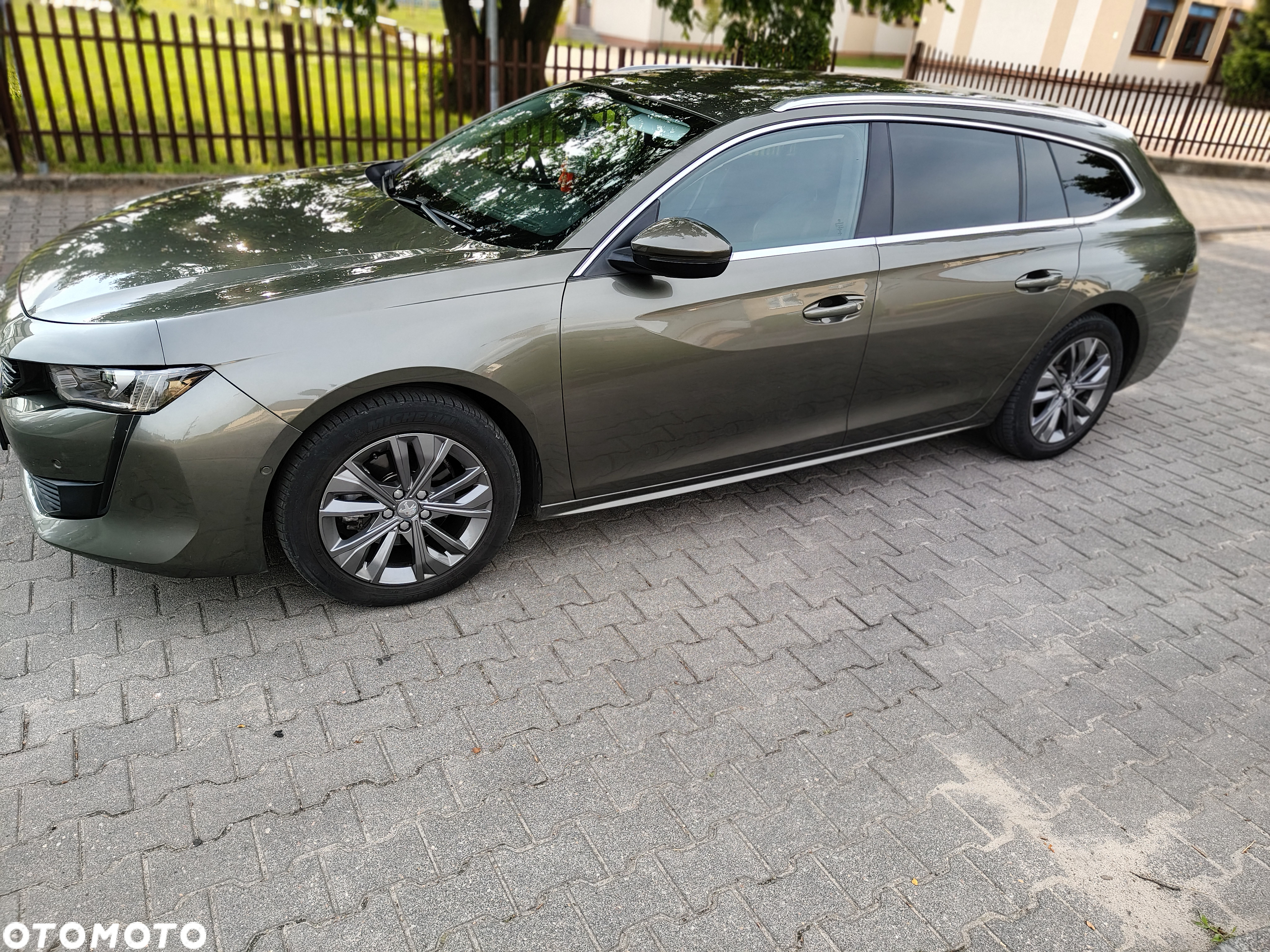 Peugeot 508 SW BlueHDi 130 EAT8 Allure Pack - 9