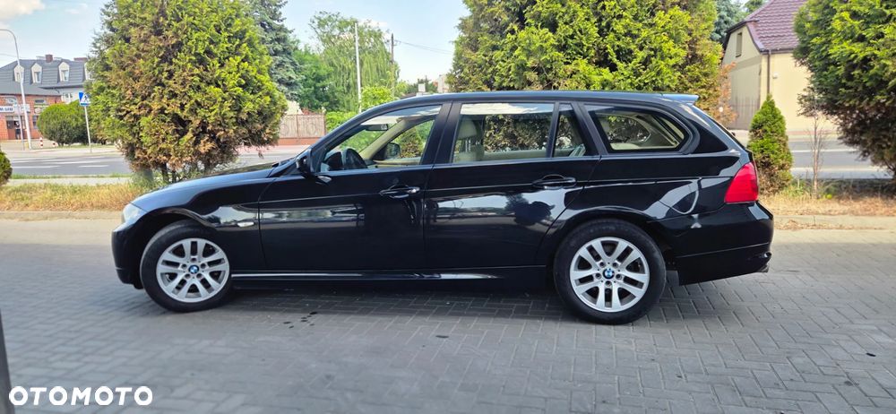BMW Seria 3 318d DPF Edition Exclusive - 7
