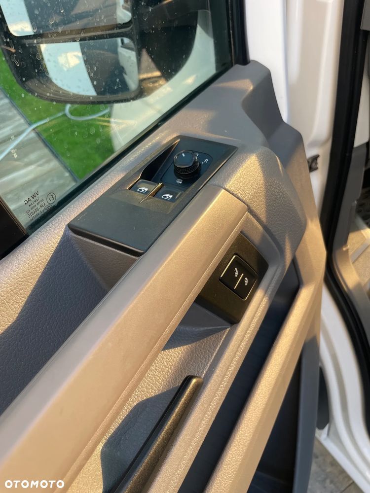 Volkswagen Crafter - 10