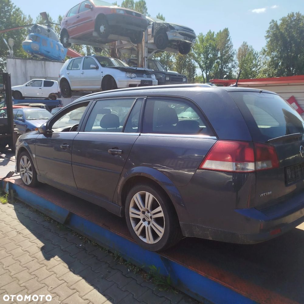 Opel Vectra C FL na części . - 8