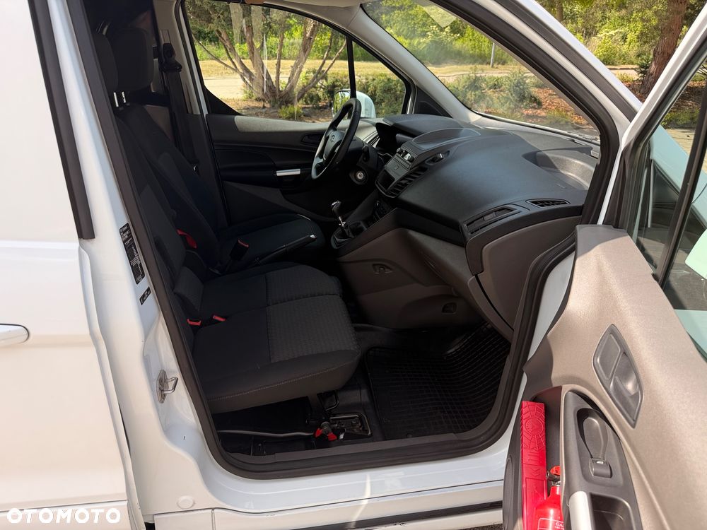 Ford Transit Connect - 11