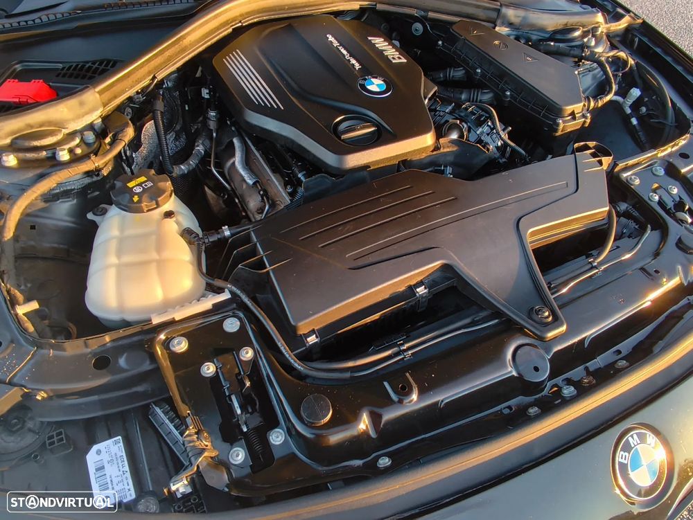 BMW 320 d Touring Line Luxury Auto - 19