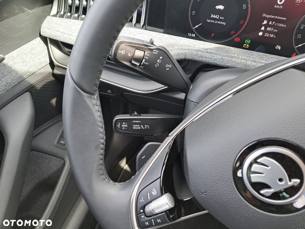 Skoda Superb 1.5 TSI mHEV Selection DSG - 22