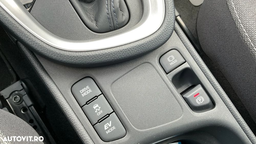 Toyota Yaris Cross 1.5 VVT-i HSD 4x2 Eco - 19