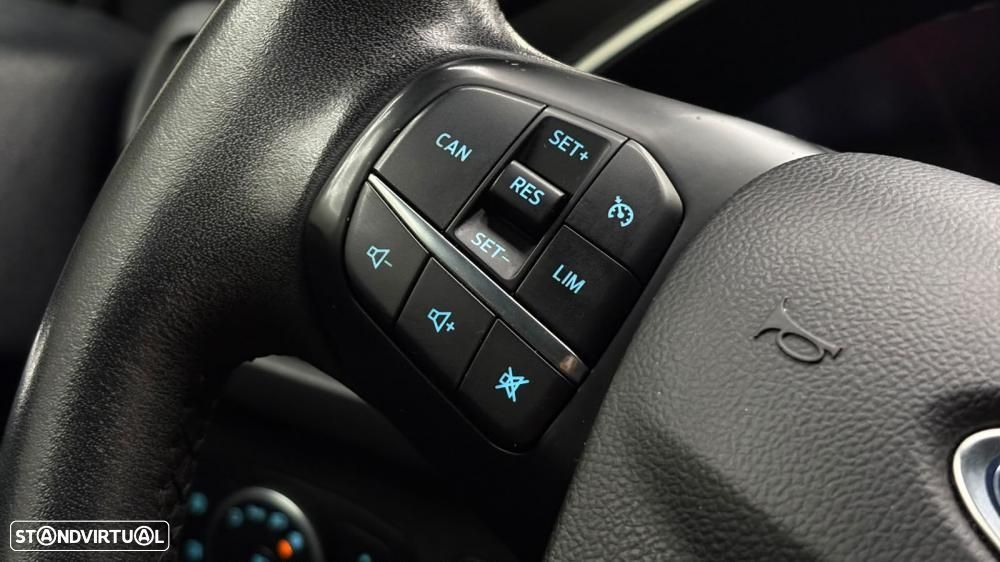 Ford Focus 1.0 EcoBoost Active - 24