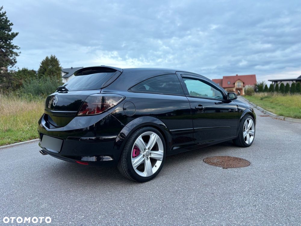 Opel Astra 2.0 Turbo Sport - 23