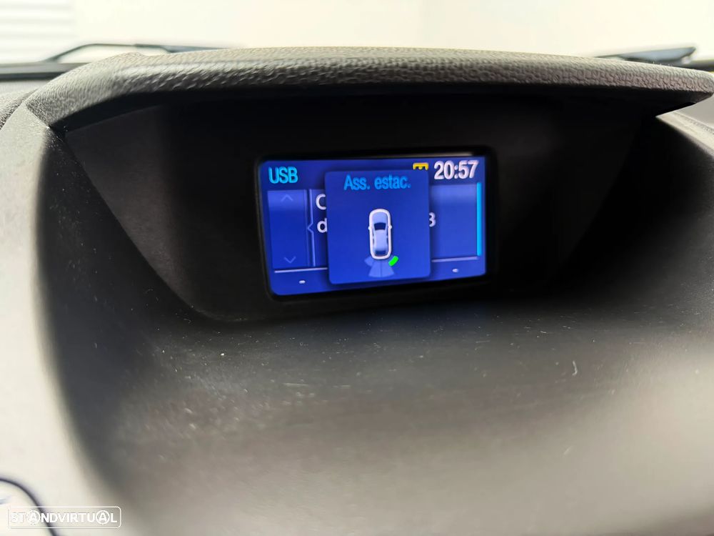 Ford EcoSport 1.0 EcoBoost TITANIUM - 19