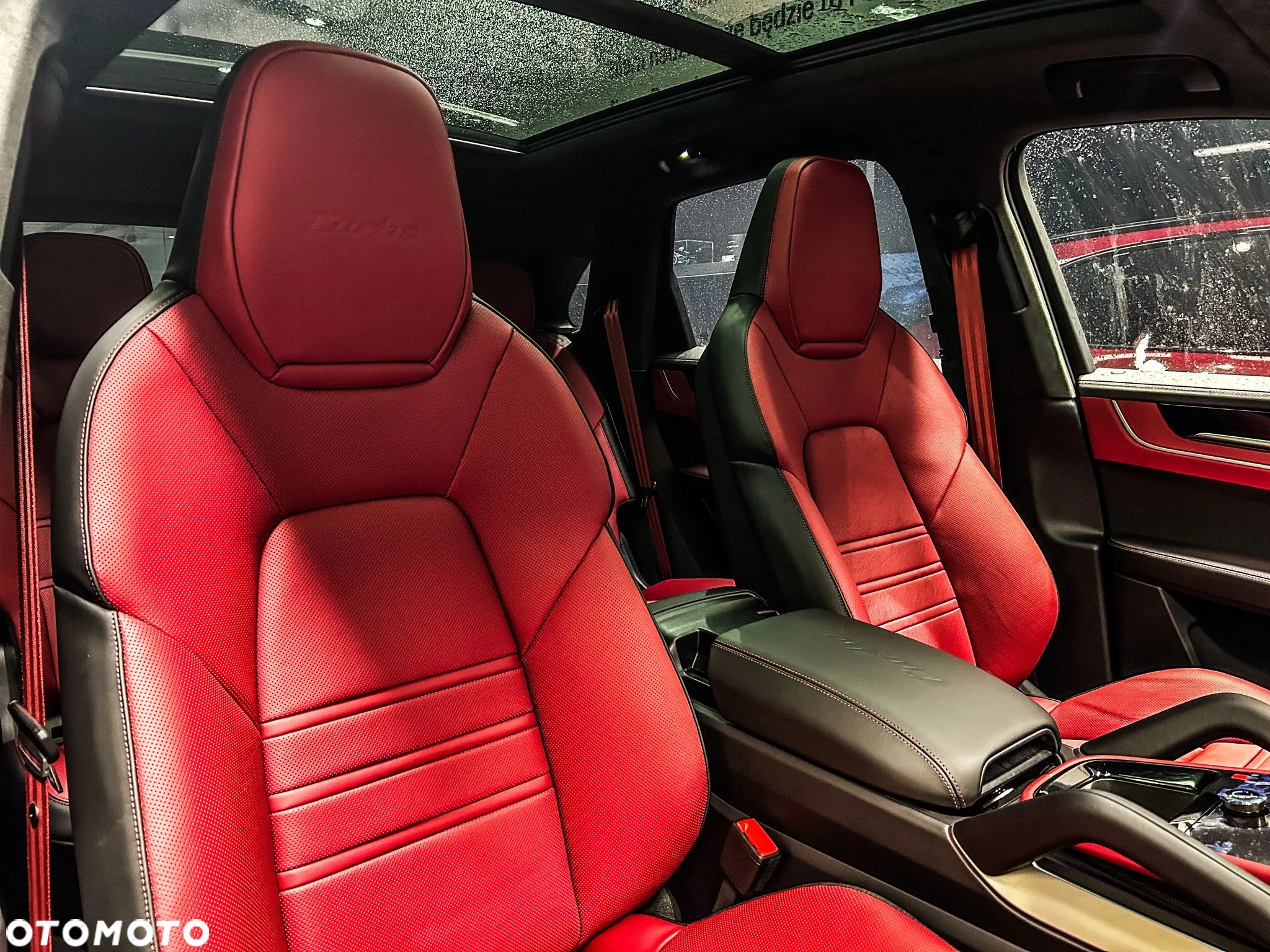 Porsche Cayenne - 12