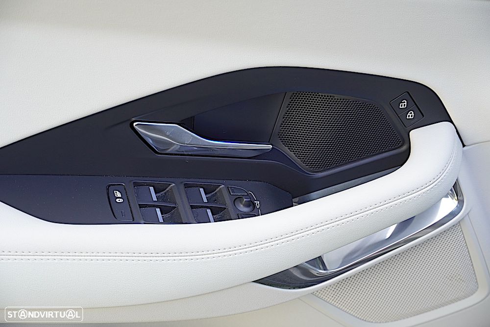 Jaguar E-Pace 1.5 P160 S Aut. - 16