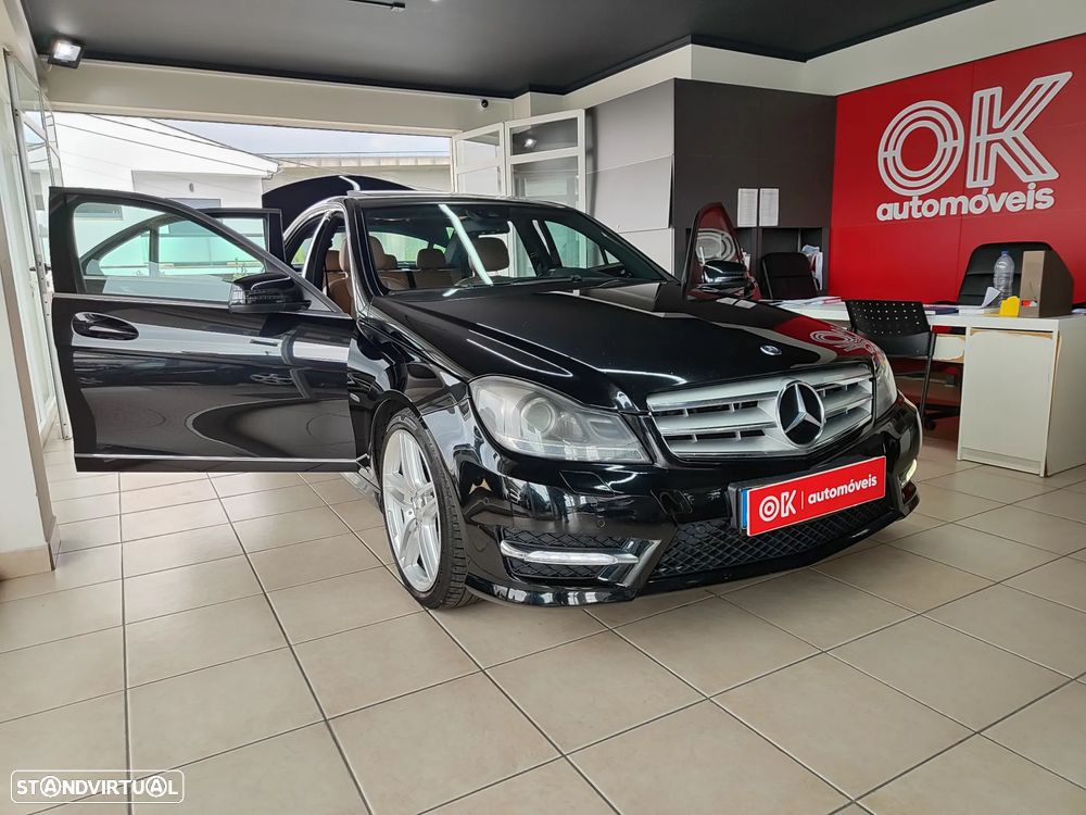 Mercedes-Benz C 220 CDI DPF BlueEFFICIENCY 7G-TRONIC Avantgarde Edition - 20