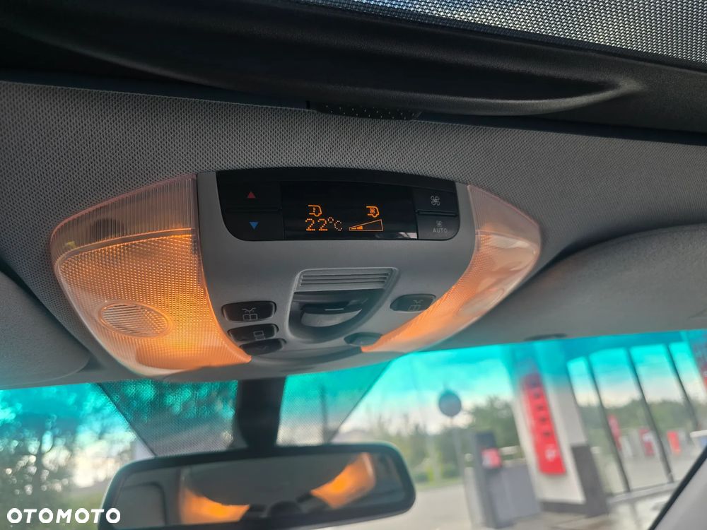 Mercedes-Benz Viano 3.0 CDI Ambiente (d³ugi) - 29