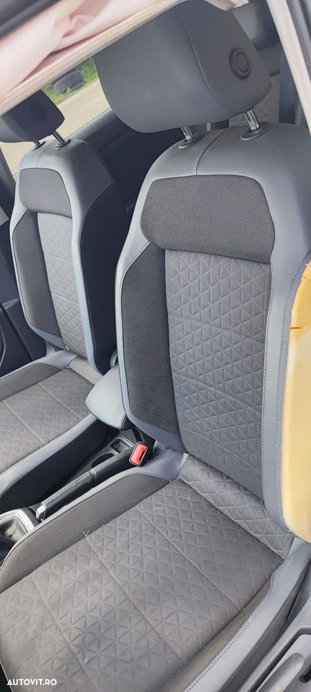 Volkswagen T-Cross 1.0 TSI OPF DSG Move - 15