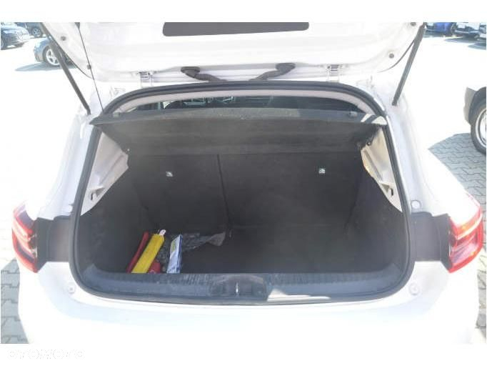 Renault Clio - 20
