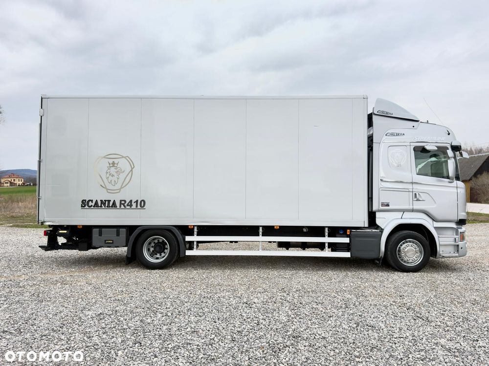 Scania SCANIA R410 / IZOTERMA / KONTENER / SILNIK 6 CYLINDROWY / 13 LITROWY  / KLIMA POSTOJOWA / WINDA / SPROWADZONY / SYPIALKA / AUTOMAT / 18 PALET / E6 / STAN BARDZO DOBRY - 12