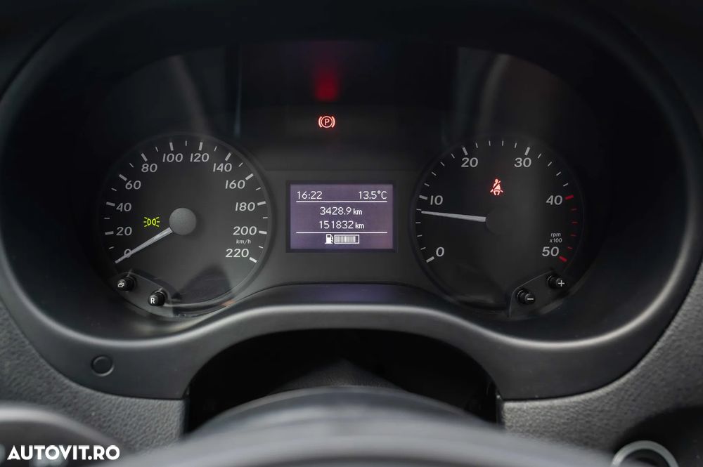 Mercedes-Benz Vito - 21