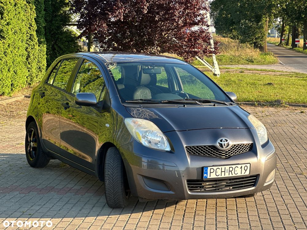 Toyota Yaris - 3