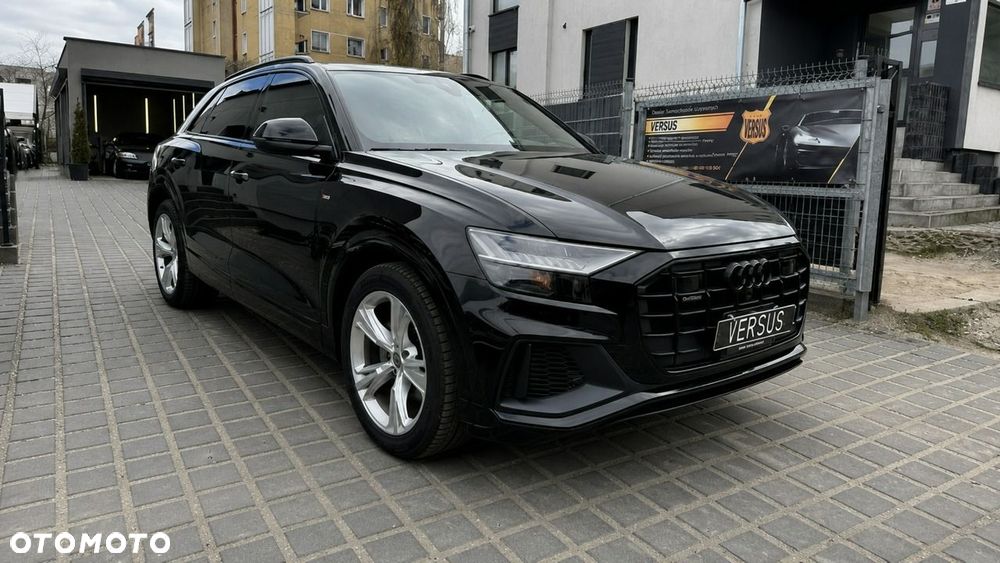 Audi Q8 - 4
