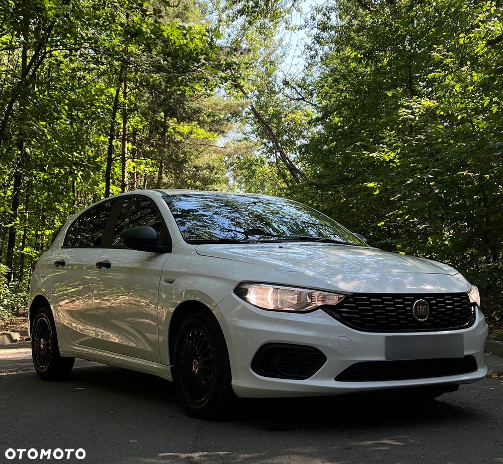 Fiat Tipo 1.6 MultiJet 16v Pop - 1