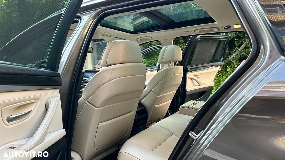 BMW Seria 5 525d xDrive Sport-Aut. - 10