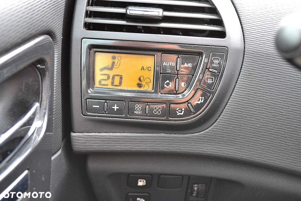 Chevrolet Captiva - 8
