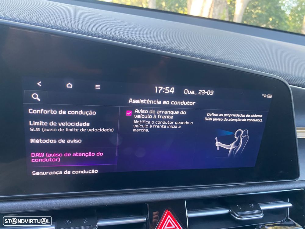 Kia Niro 1.6 GDi HEV Tech - 26