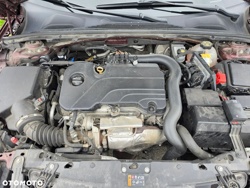 Opel Insignia 1.5 T GPF Exclusive S&S - 24