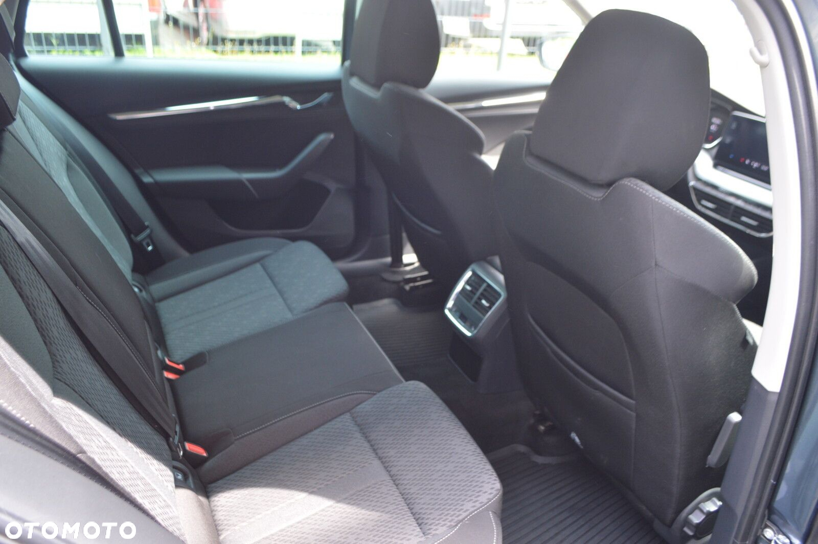 Skoda Octavia 2.0 TSI 4x4 Style DSG - 26