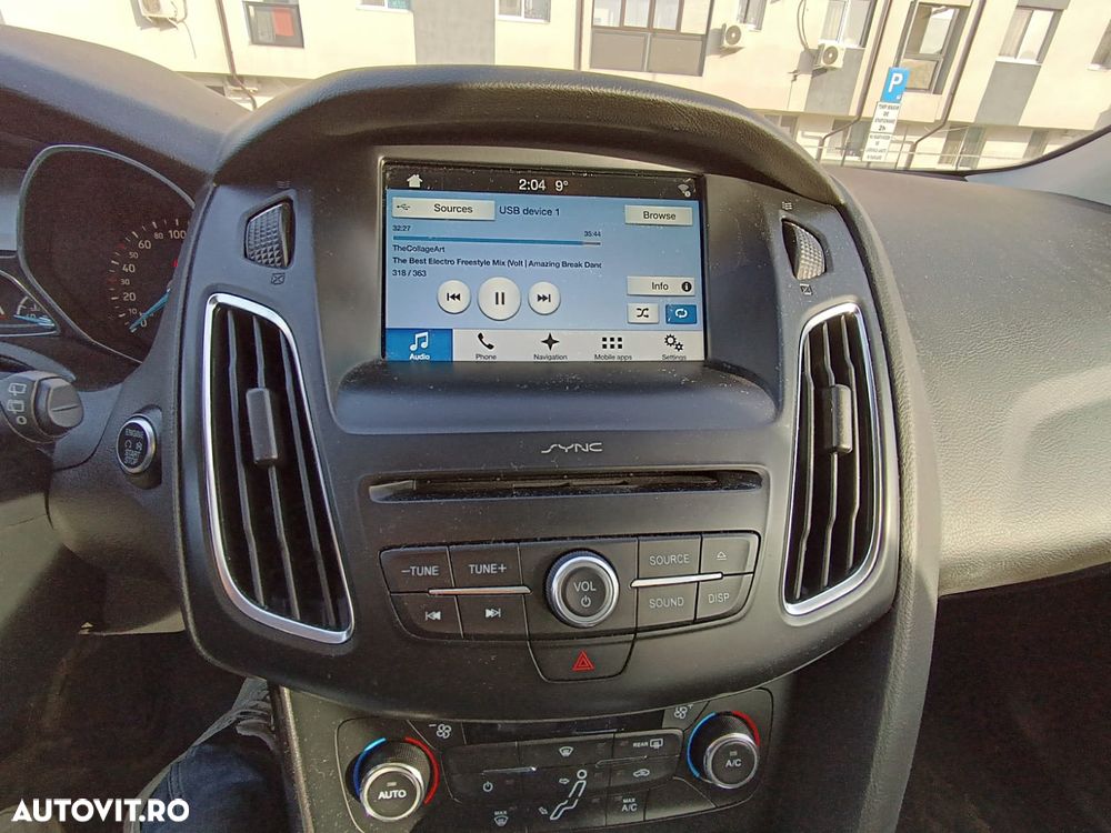 Ford Focus 1.5 EcoBlue Titanium - 6