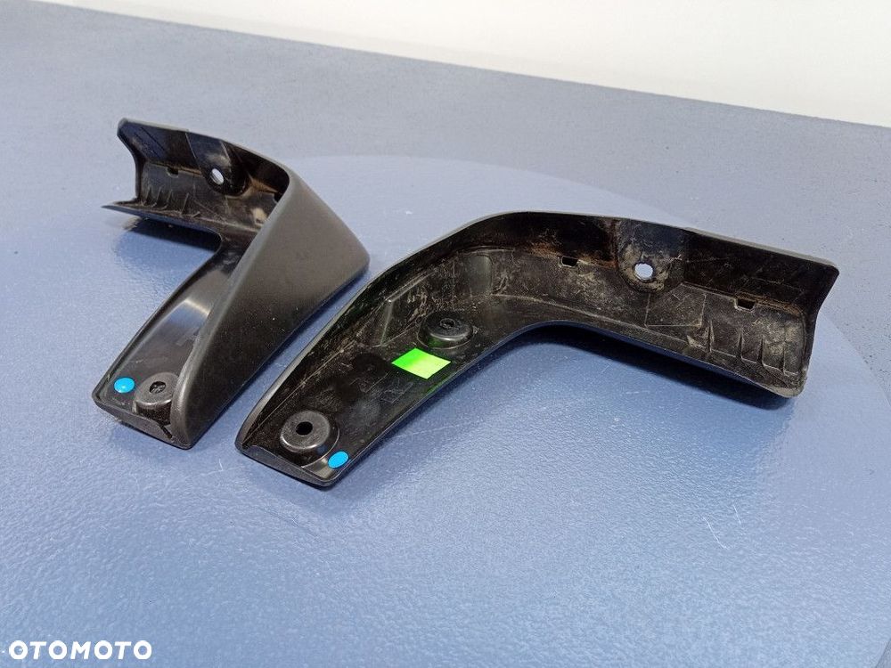 KIA CEED III CHLAPACZE TYLNE 86841-J7000 - 3