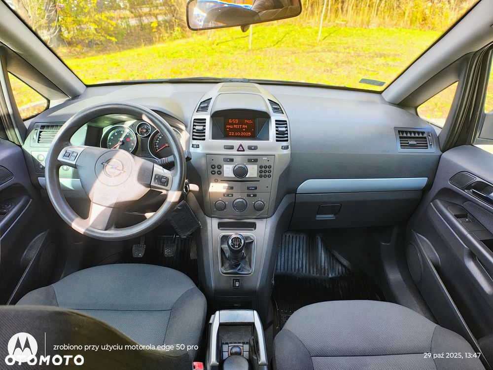 Opel Zafira 1.8 Elegance - 9
