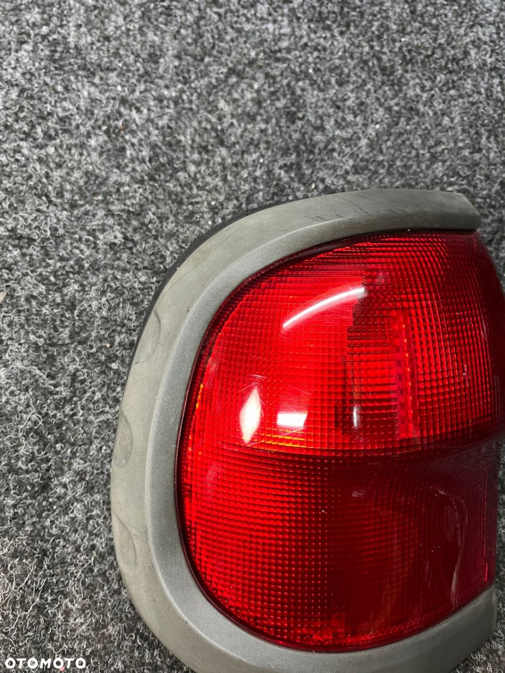 lampa lewy tył nissan terrano II OE - 5