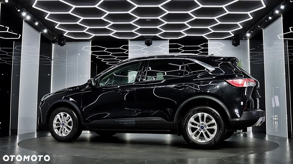 Ford Kuga - 4