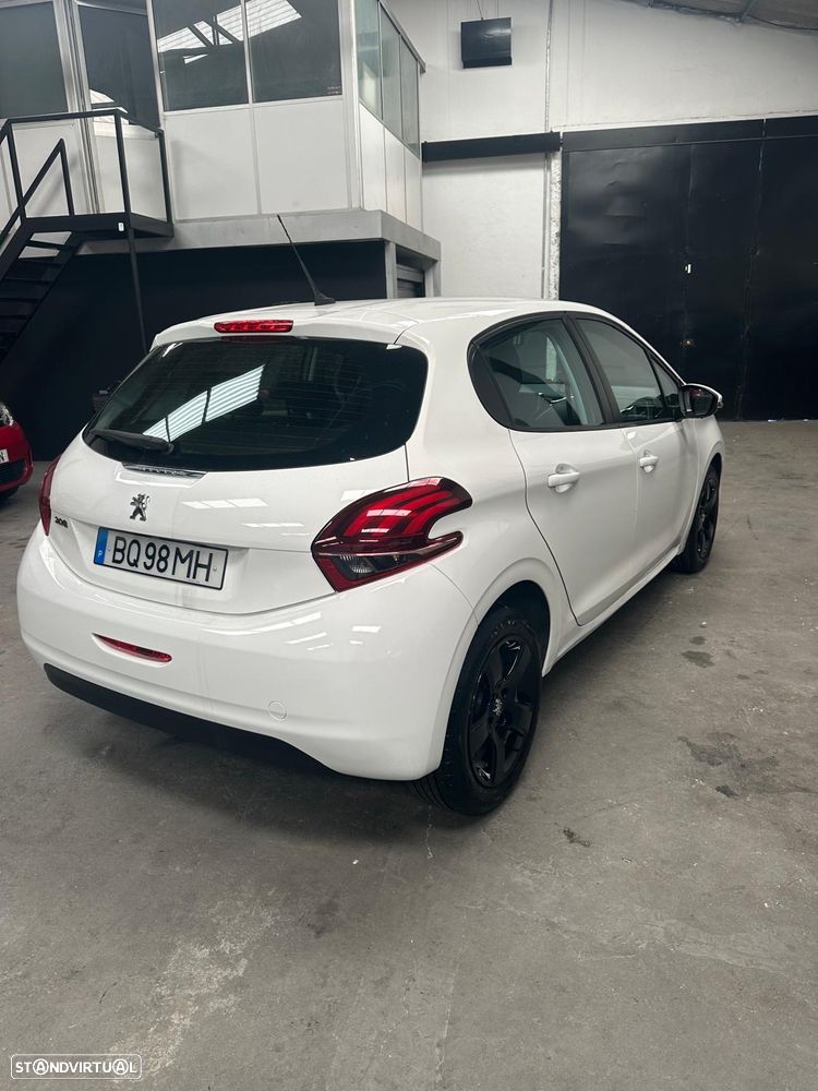 Peugeot 208 BlueHDi 100 Active Pack - 2